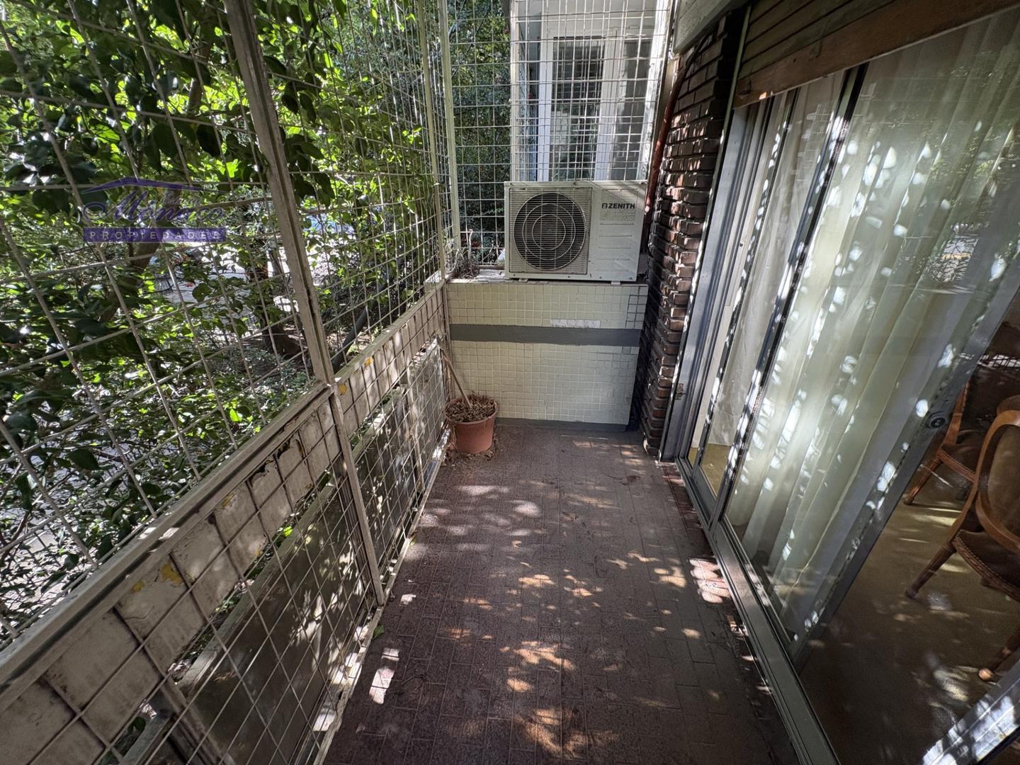 Foto de Belgrano R.- Amplio 3 amb.+ Dep. con dos grandes patios!, imagen 5