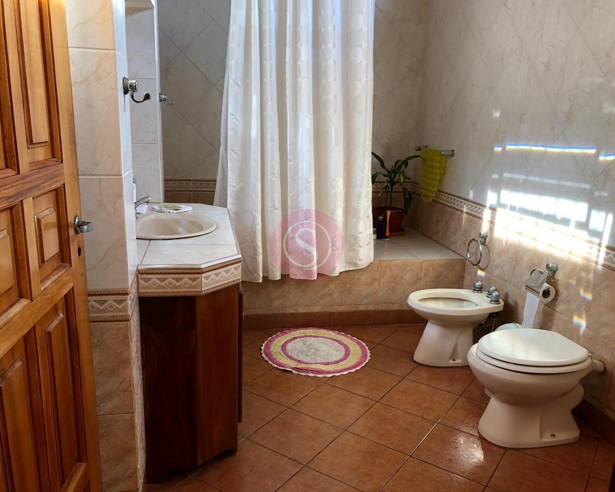 Casa en Venta en San Miguel, G. B. a. Zona Norte, Argentina 5