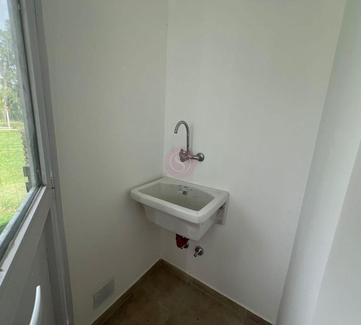 Foto de Casa en Venta en Barrio Santa Elisa, Pilar Del Este, imagen 4