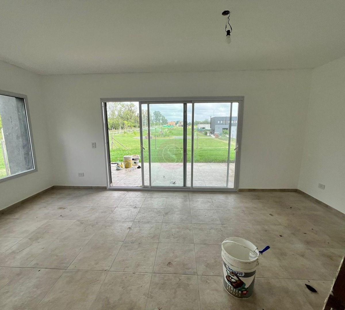 Foto de Casa en Venta en Barrio Santa Elisa, Pilar Del Este, imagen 2