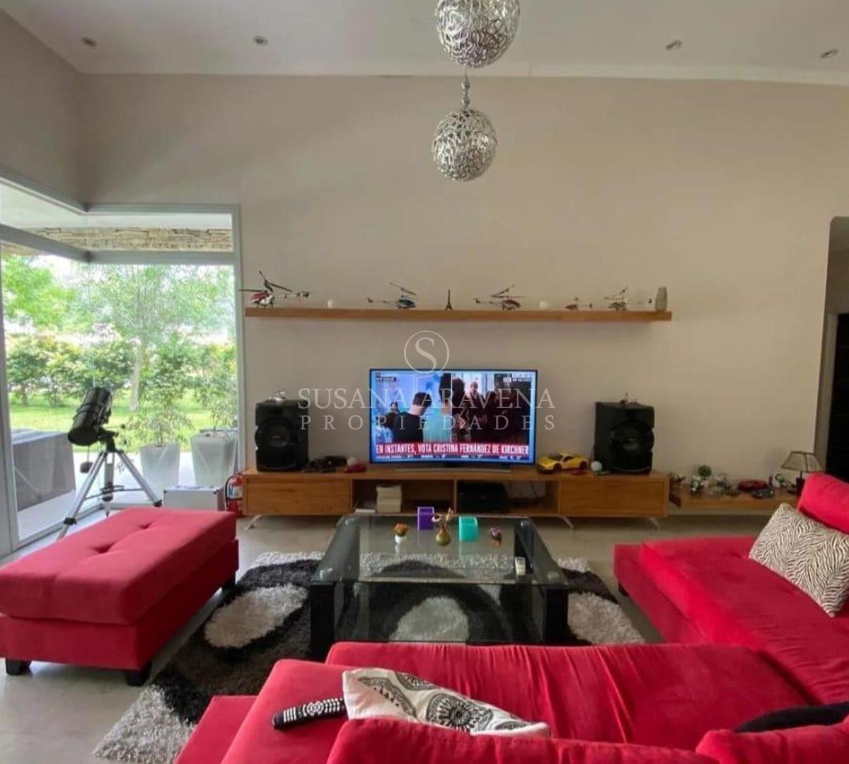Casa en Venta en Sausalito, Pilar, G.B.A. Zona Norte