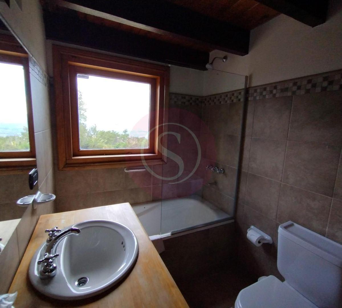 Casa en Venta en Las Pendientes, San Martin de Los Andes, Patagonia 3