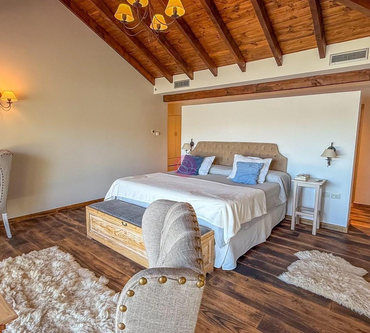 Casa en Venta en Villa La Angostura, Patagonia, Argentina 4