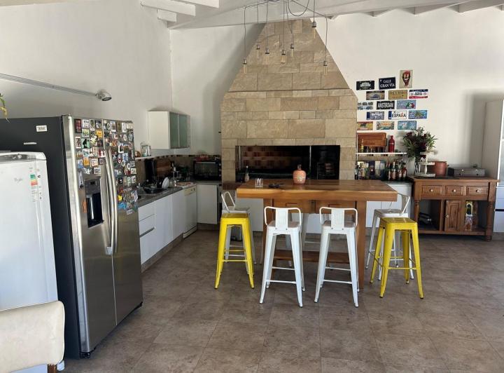 Casa Chalet  en Venta en Neuquen Capital, Neuquén, Patagonia 5