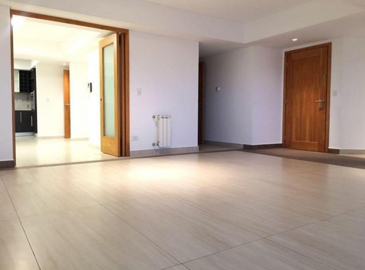Departamento  en Alquiler en Neuquén, Patagonia, Argentina 3