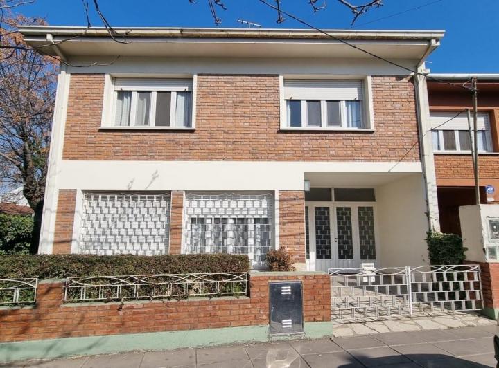 Casa Chalet en Venta en San Isidro, G.B.A. Zona Norte, Argentina