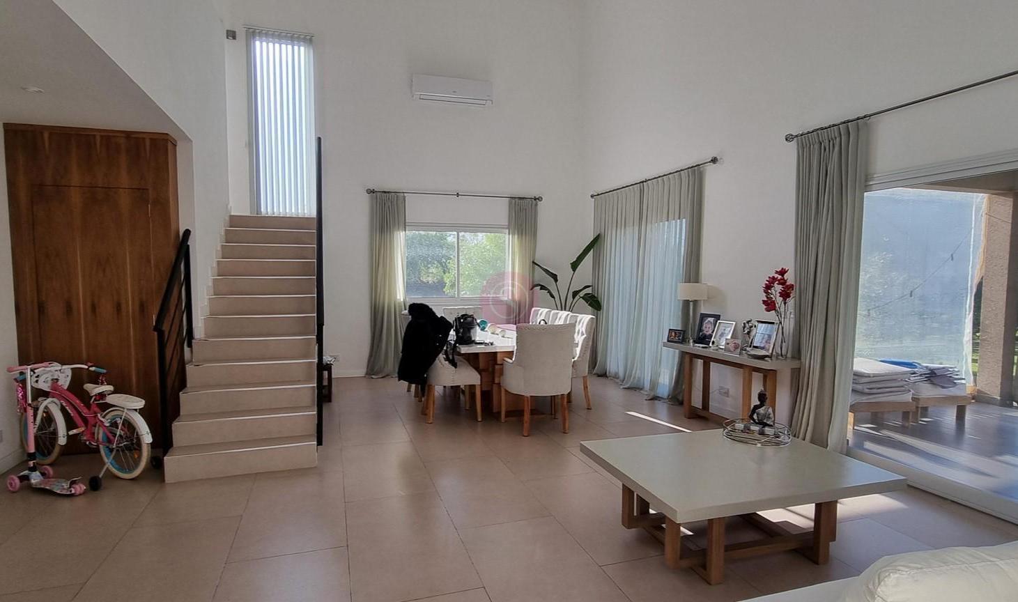 Casa en Venta en Santa Guadalupe, Pilar del Este, Pilar