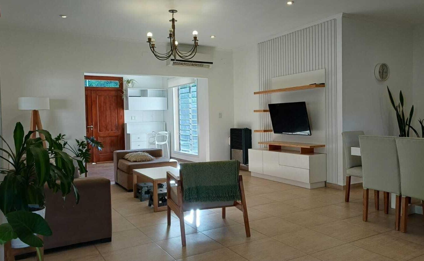 Casa Quinta  en Venta en La Florida, Zárate, G.B.A. Zona Norte