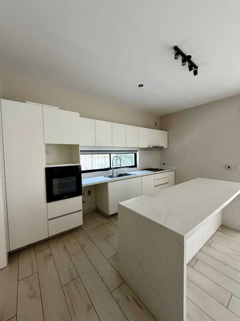 Casa  en Venta en Santa Guadalupe, Pilar del Este, Pilar 4