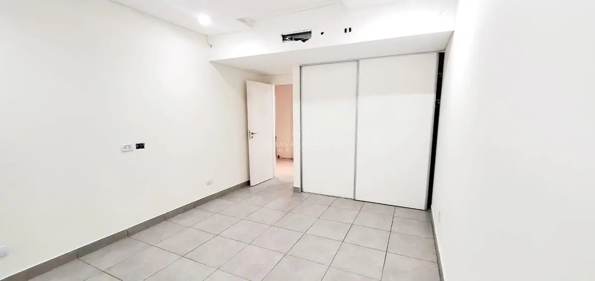 Oficina en Venta en 46 Plaza, Pilar, G.B.A. Zona Norte 1