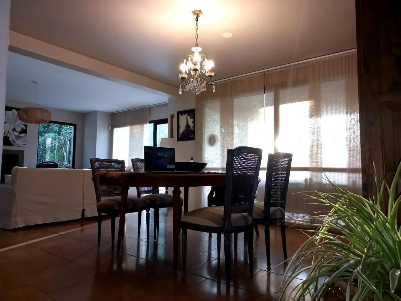 Casa  en Venta en Los Jazmines, Pilar del Este, Pilar 4