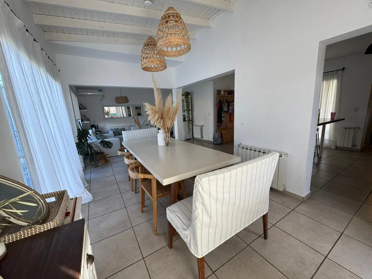 Casa en Alquiler en Casas de Santa Guadalupe, Casas del Este, Pilar del Este 4