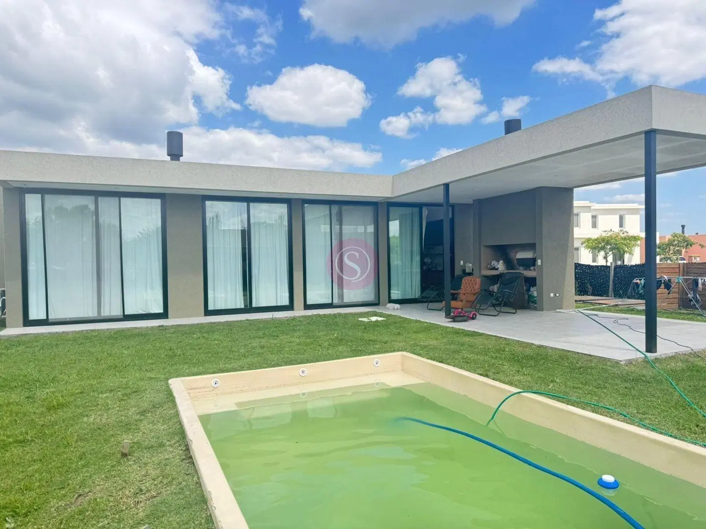 Casa  en Venta en San Ramón, Pilar del Este, Pilar 3