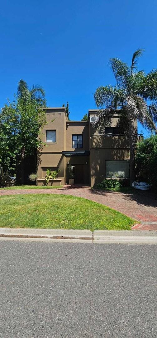 Casa Chalet en Venta en Saint Matthew´s, Pilar, G.B.A. Zona Norte
