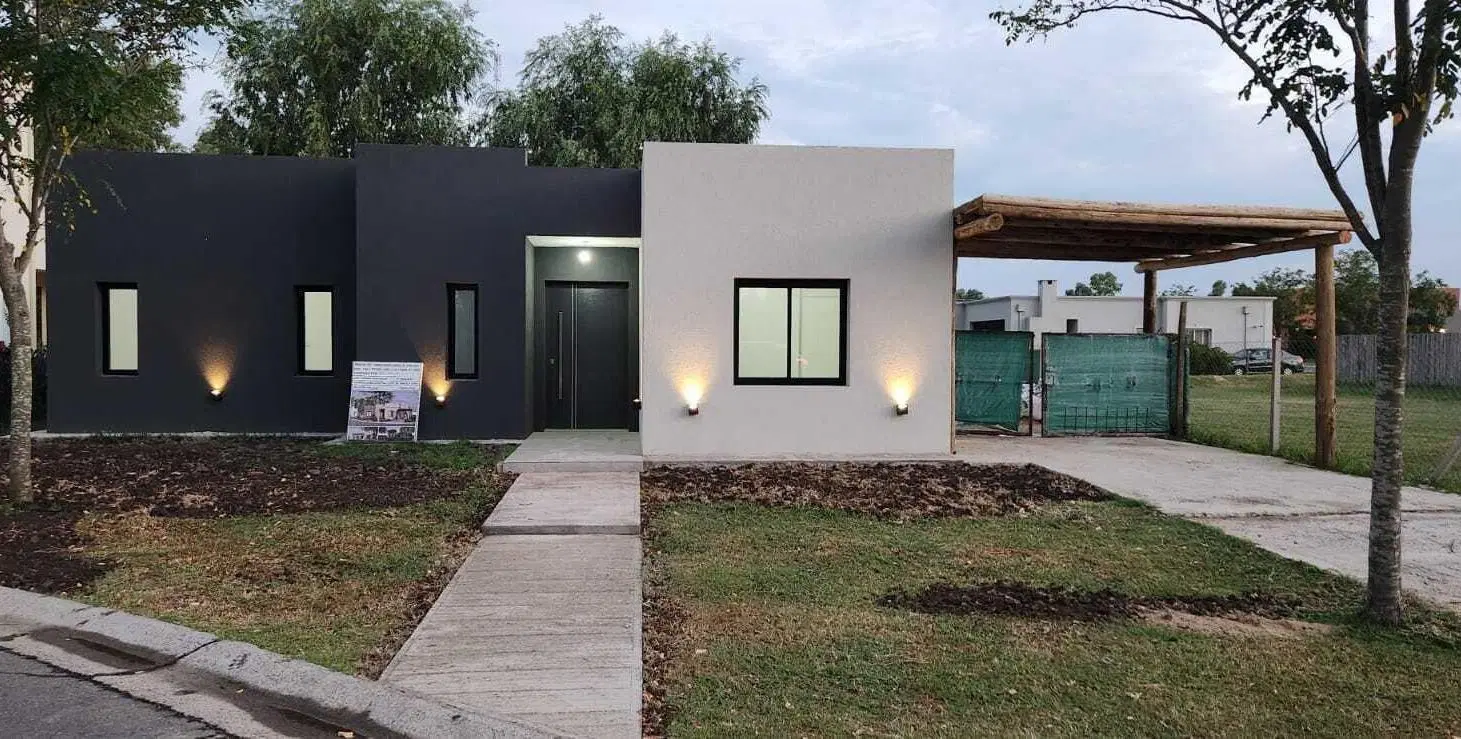 Casa en Venta en Santa Emilia, Pilar del Este, Pilar 3