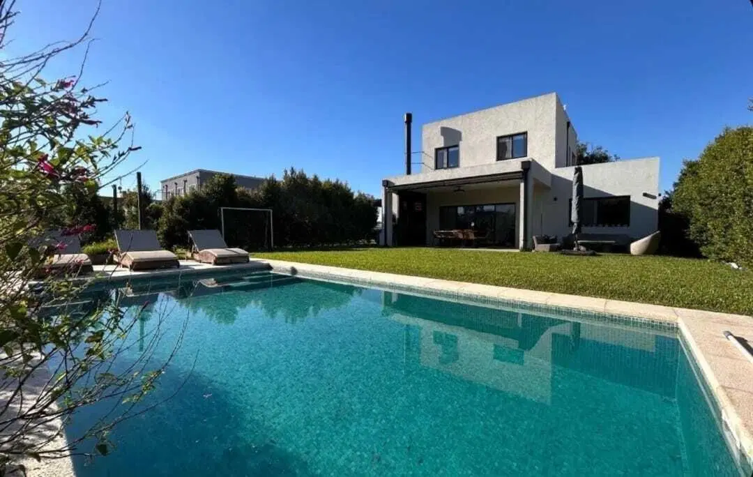 Casa en Alquiler en Santo Tomas, Derqui, Pilar 5