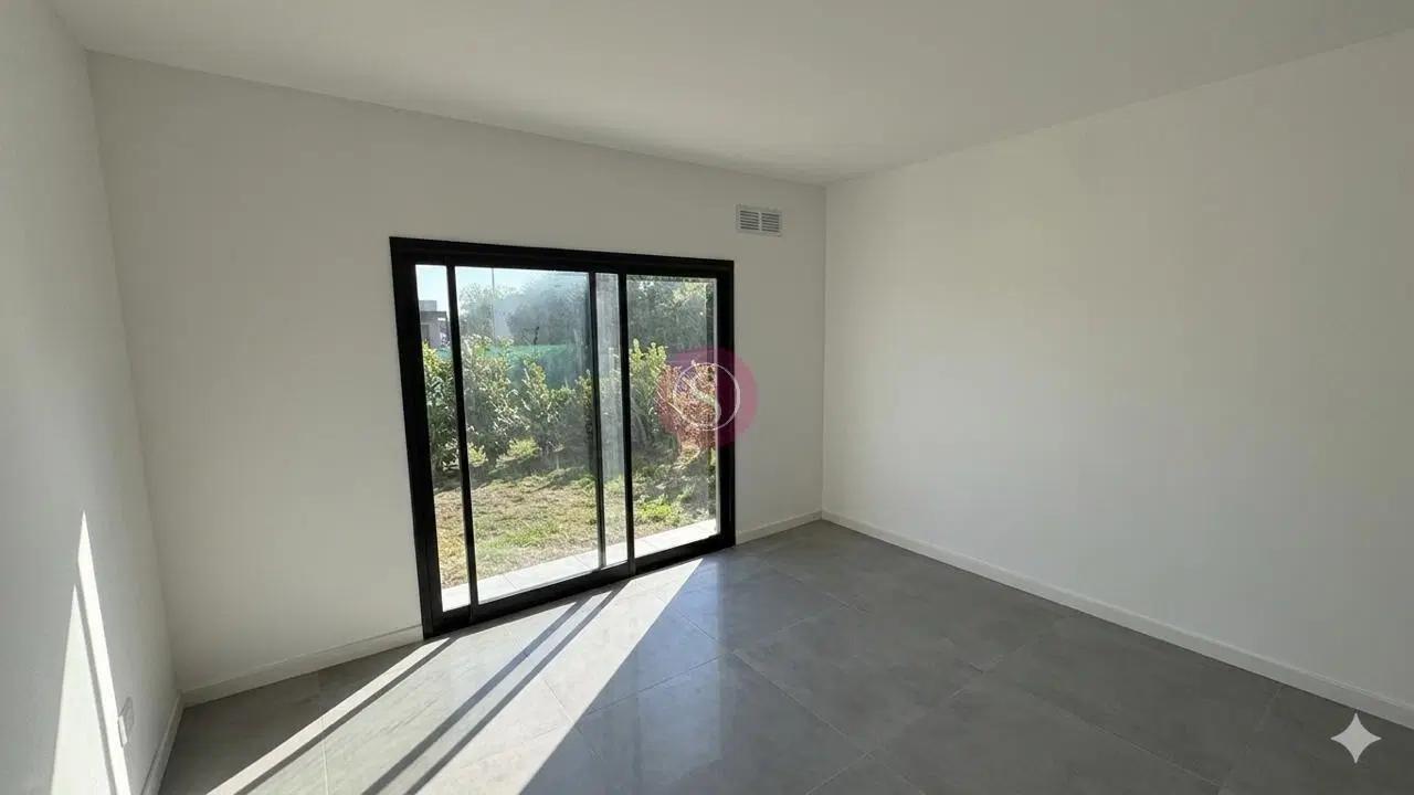 Casa en Venta en San Ramón, Pilar del Este, Pilar 2