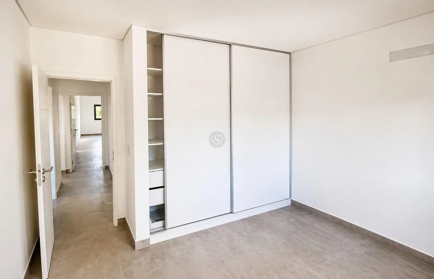 Casa  en Venta en Santa Lucia, Pilar del Este, Pilar 3