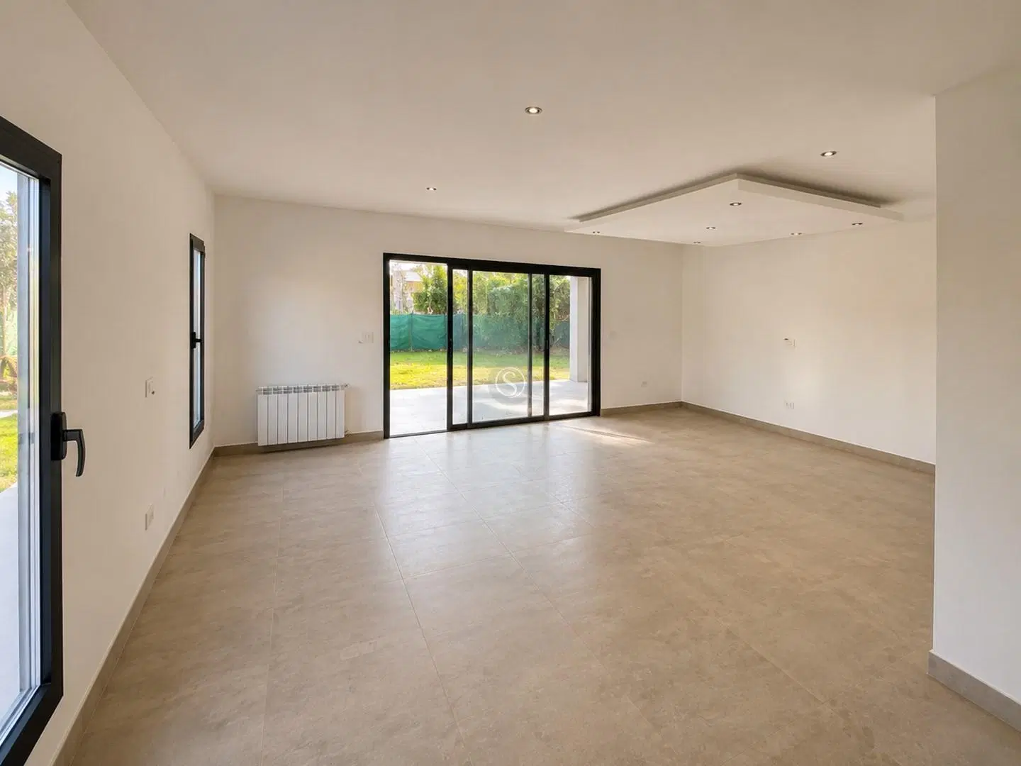 Casa  en Venta en Santa Lucia, Pilar del Este, Pilar 2