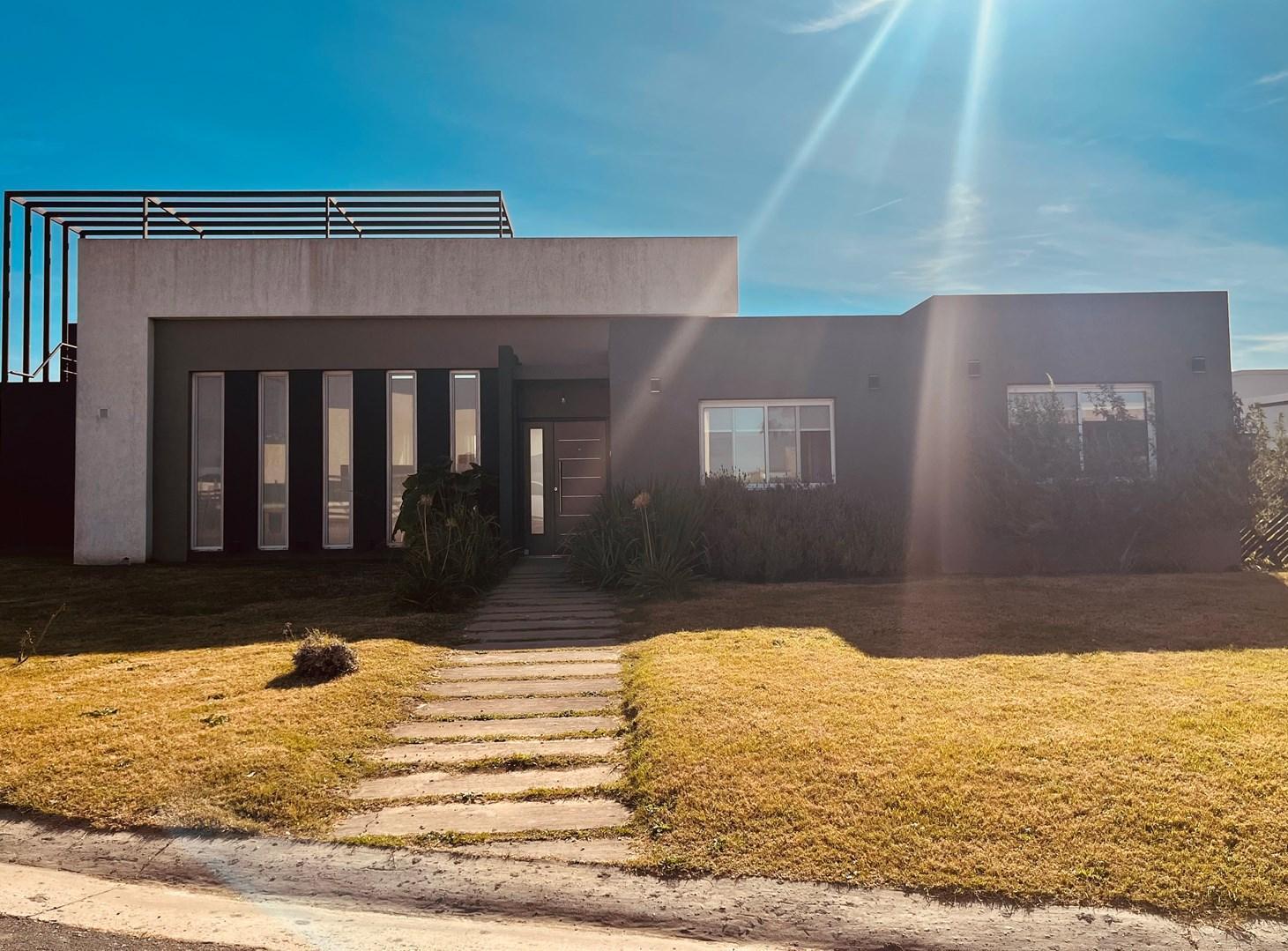 Casa en Venta en San Sebastian, Escobar, G.B.A. Zona Norte