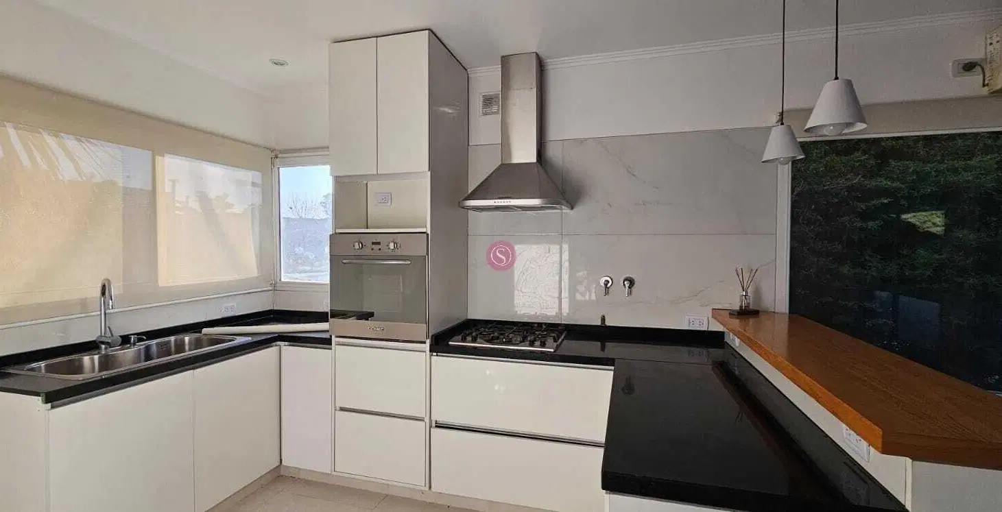 Casa en Venta en Santa Guadalupe, Pilar del Este, Pilar 1