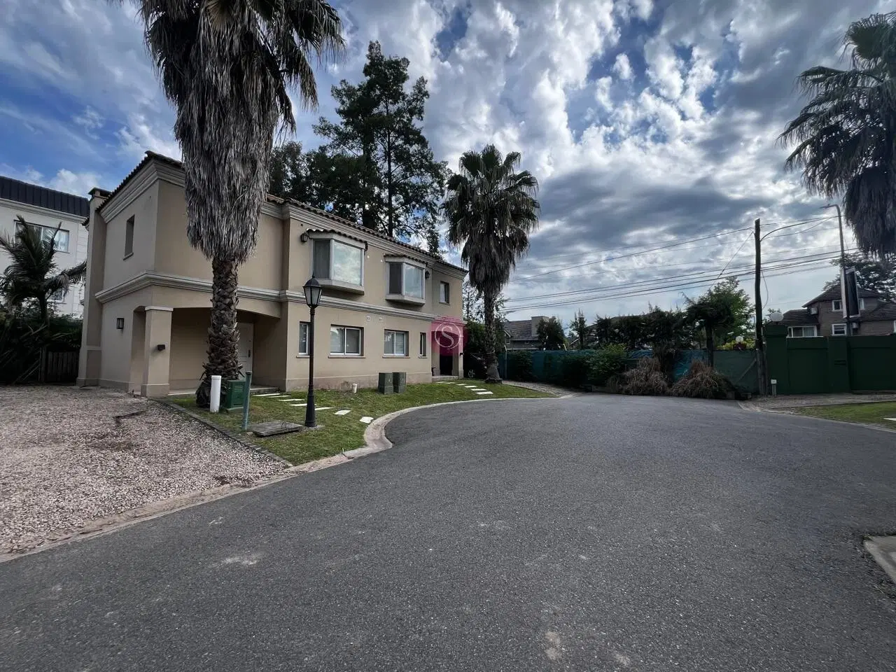 Casa Dúplex  en Alquiler en Boulevard del Sol, Pilar, G.B.A. Zona Norte 3