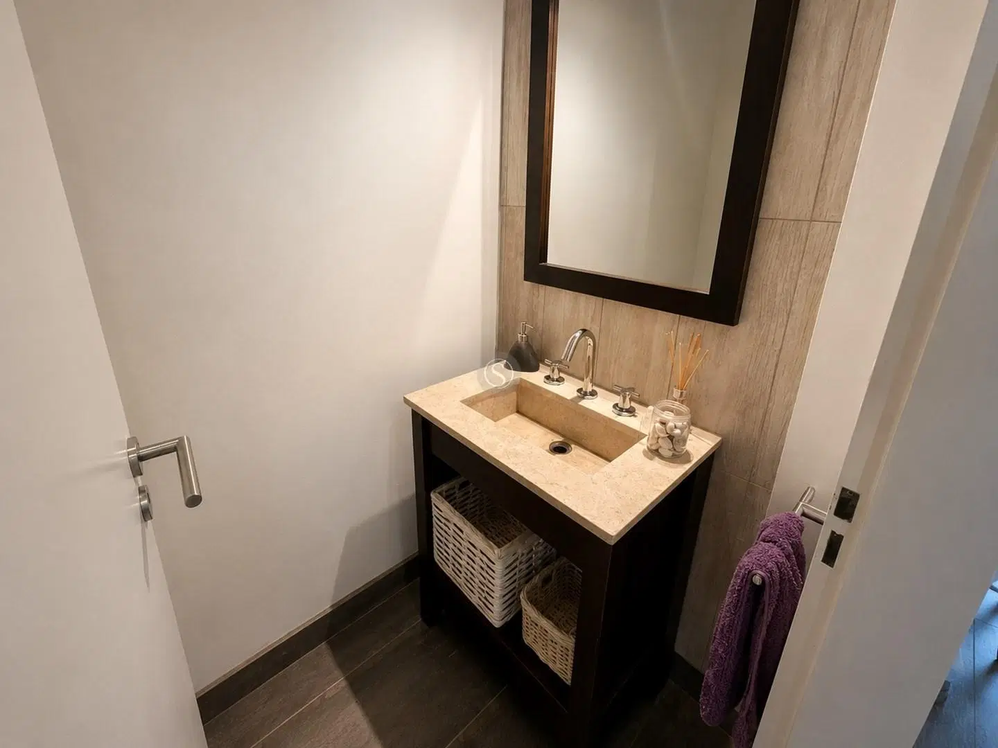 Casa Triplex  en Venta en De Vicenzo Grande, Del Viso, Pilar 5