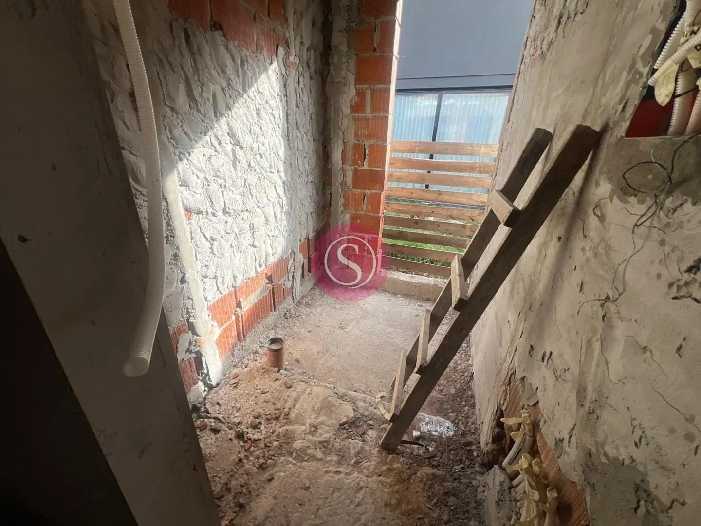Casa  en Venta en Santo Tomas, Derqui, Pilar 5