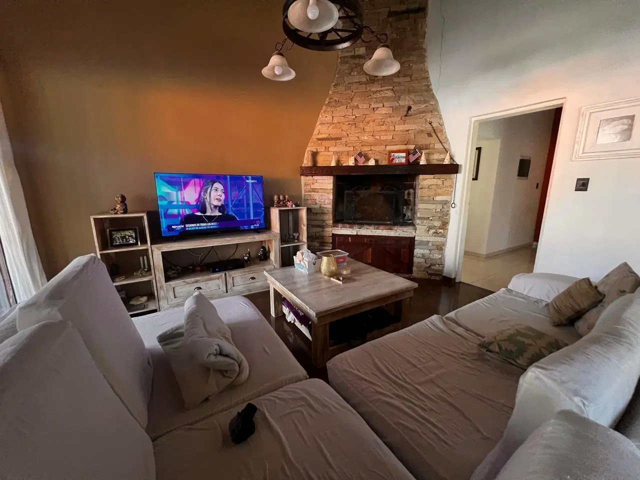 Casa en Alquiler en barrio abierto en La Lonja, Pilar, G.B.A. Zona Norte 4