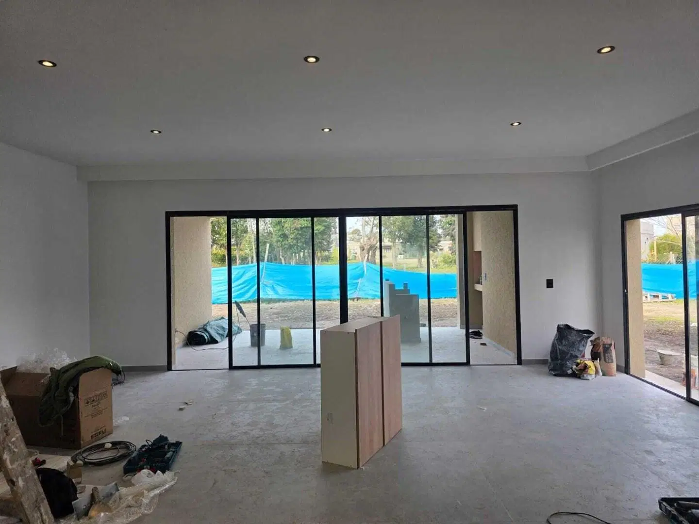 Casa Chalet  en Venta en Santa Lucia, Pilar del Este, Pilar 8