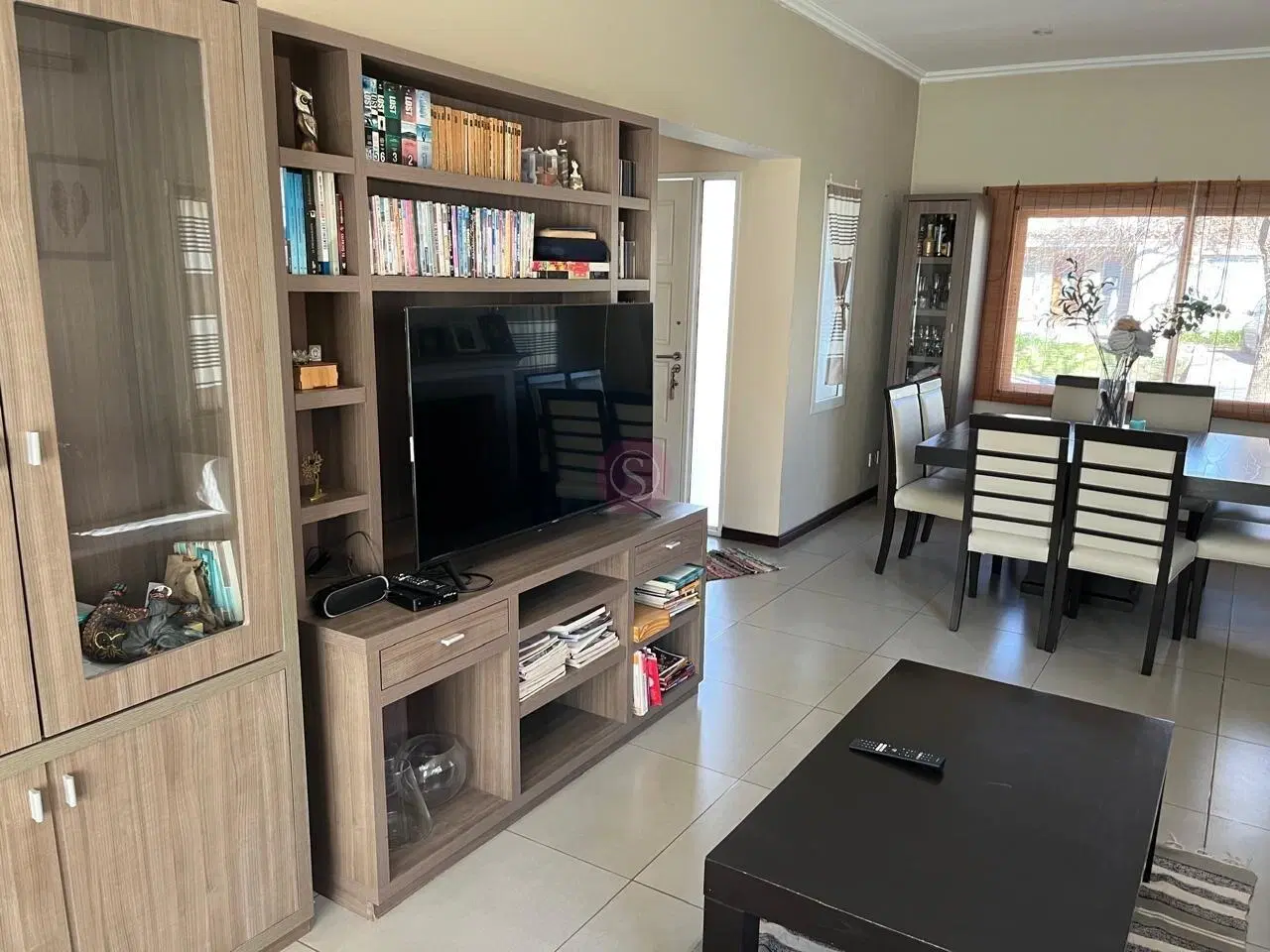 Casa  en Venta en Los Jazmines, Pilar del Este, Pilar 5