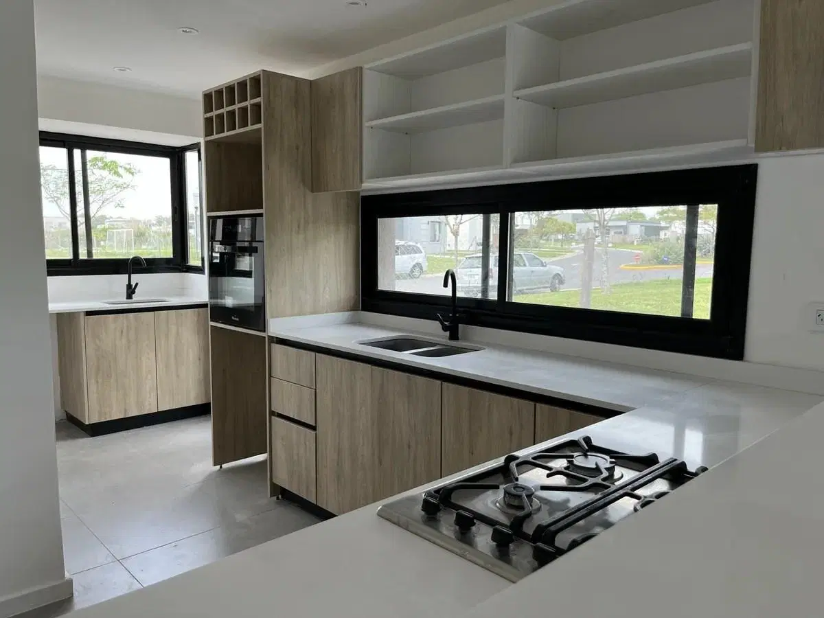 Casa en Alquiler en Santa Elena, Pilar del Este, Pilar 8