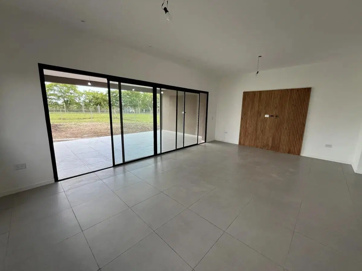 Casa en Alquiler en Santa Elena, Pilar del Este, Pilar 4