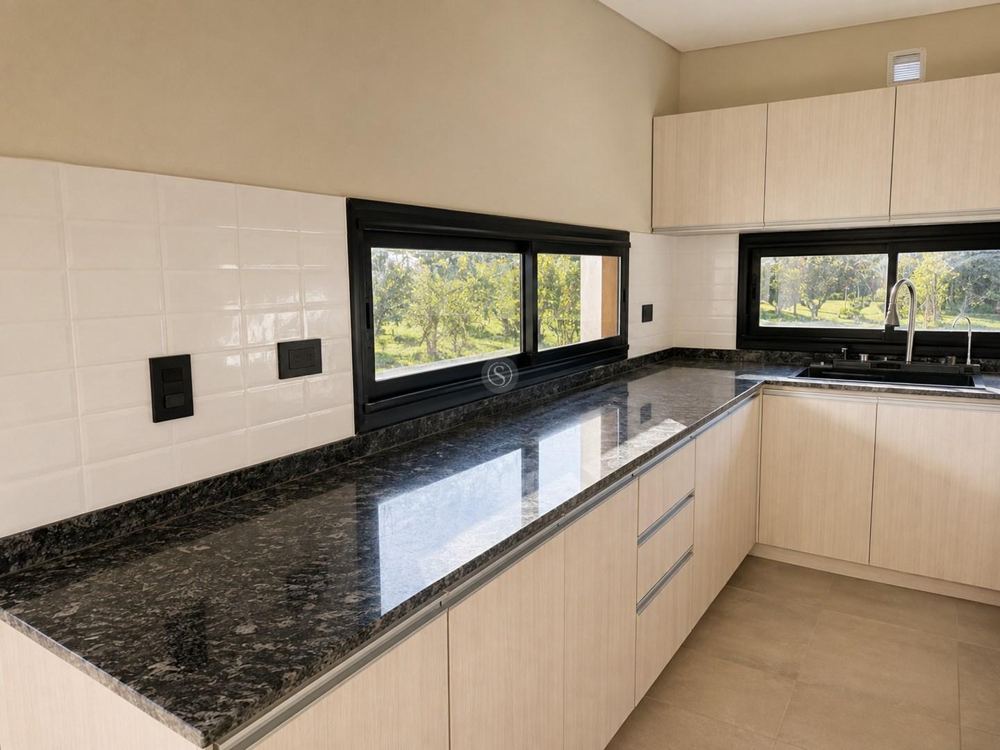 Foto de Casa en Venta en Los Alcanfores, Pilar, G.B.A. Zona Norte, imagen 4