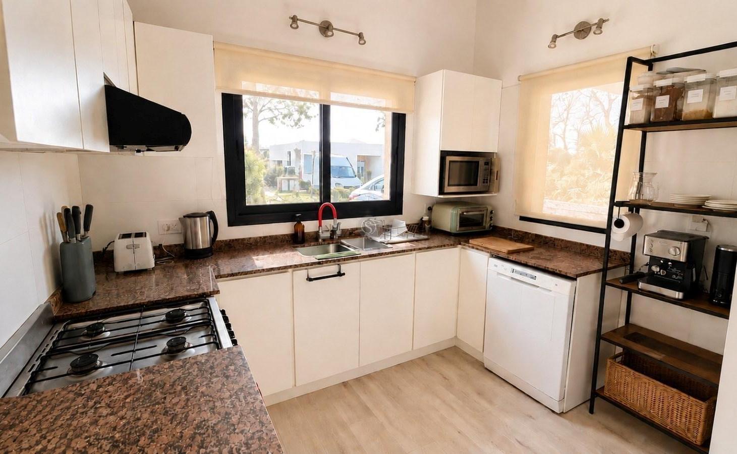 Foto de Casa en Venta en Santa Guadalupe, Pilar del Este, Pilar, imagen 3