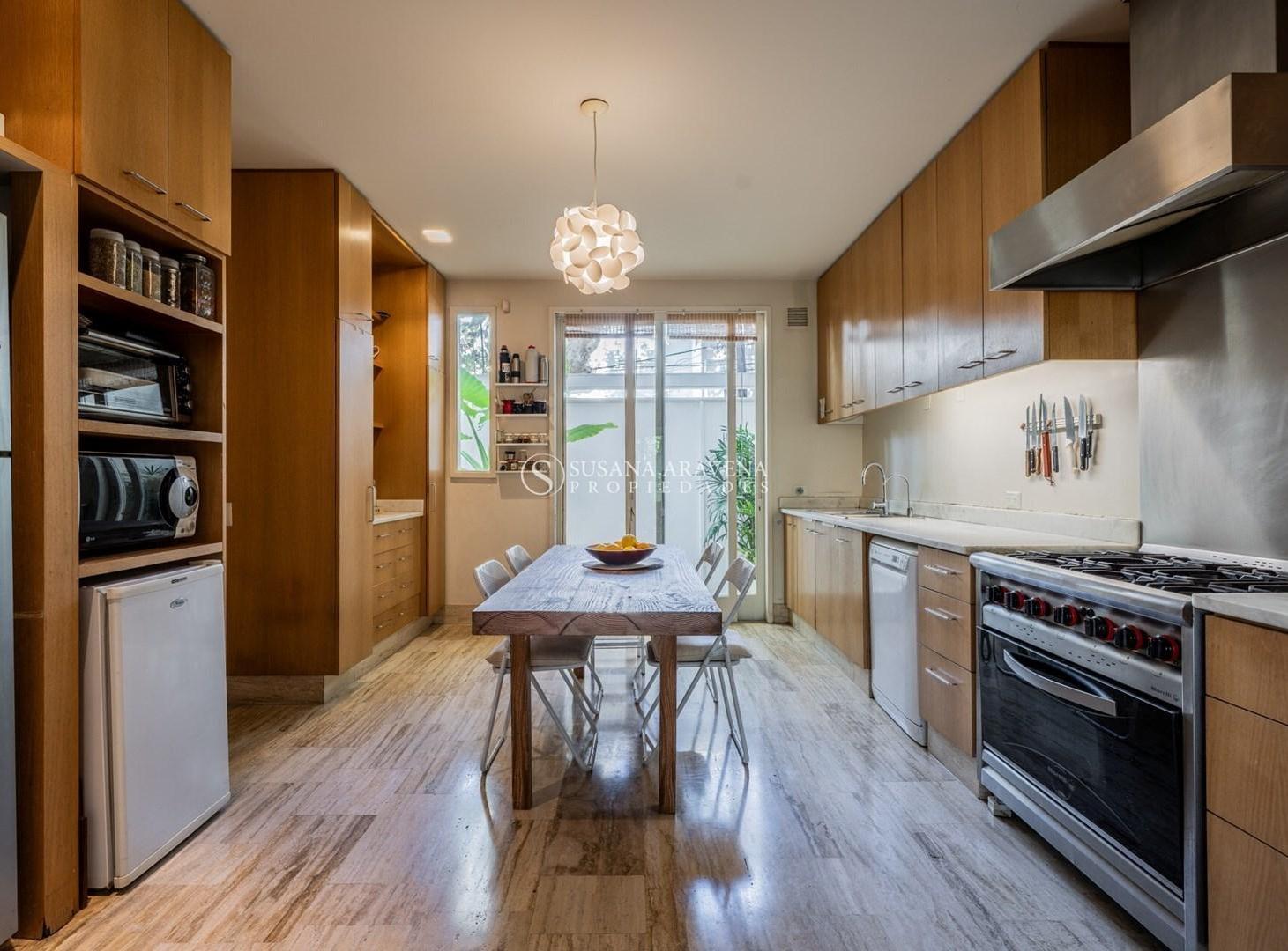 Foto de Casa en Venta en Vicente Lopez, Vicente López, G.B.A. Zona Norte, imagen 3