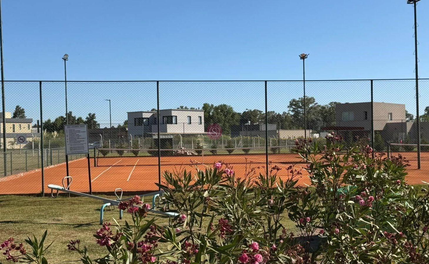 Foto de Terreno Lote en Venta en Santa Lucia, Pilar del Este, Pilar, imagen 3