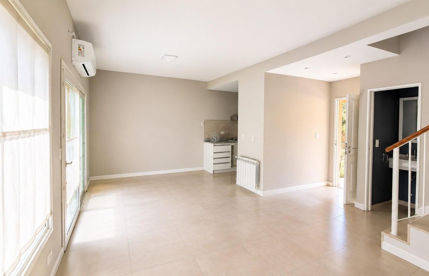 Foto de Casa Dúplex en Alquiler en Liquidambar, Pilar, G.B.A. Zona Norte, imagen 2