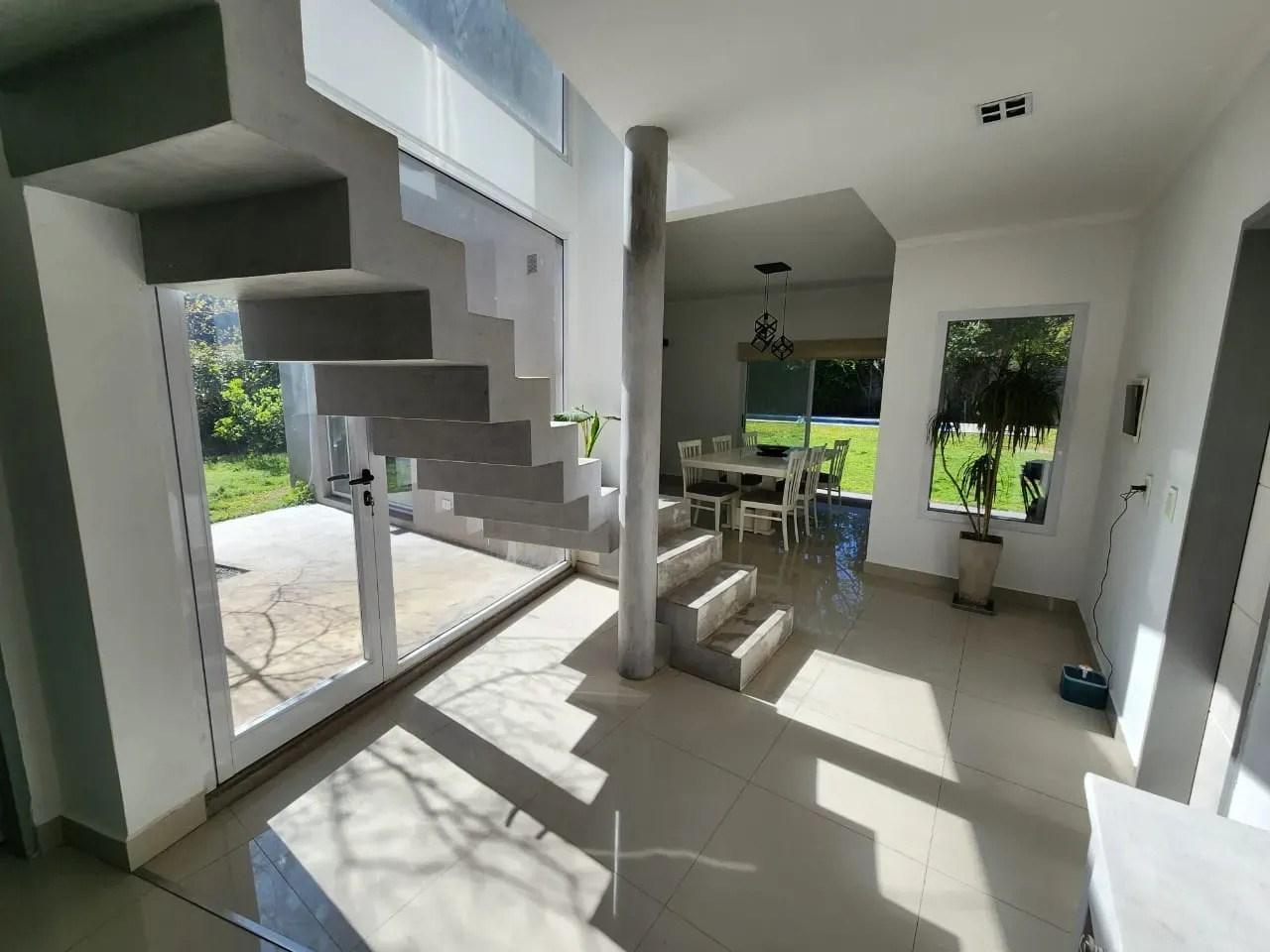 Foto de Casa en Venta en Altos del Golf, Pilar, G.B.A. Zona Norte, imagen 3