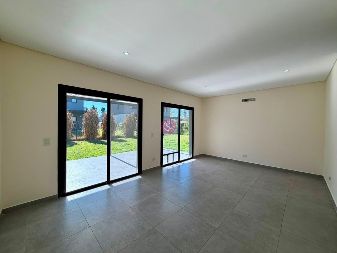 Foto de Dúplex en Alquiler en El Aljibe, Pilar, G.B.A. Zona Norte, imagen 1