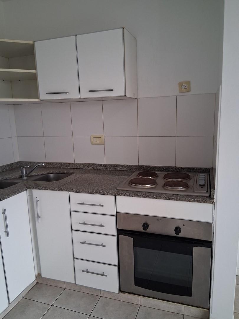 Foto de Departamento en Alquiler en Las Recovas, Pilar, imagen 2