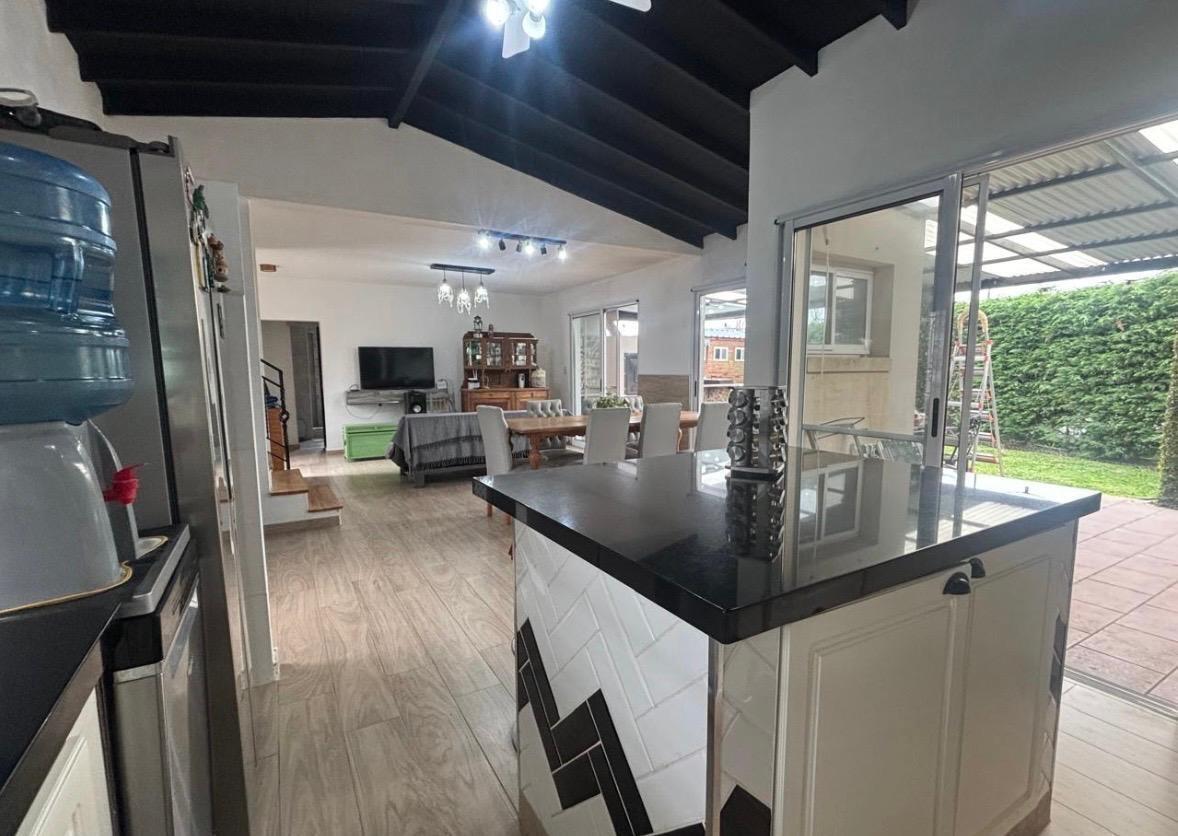 Foto de Casa en Venta en San Eduardo, Pilar del Este, Pilar, imagen 2