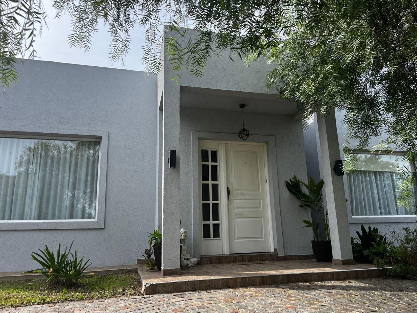 Foto de Casa Chalet en Venta en San Matias, Escobar, G.B.A. Zona Norte, imagen 1