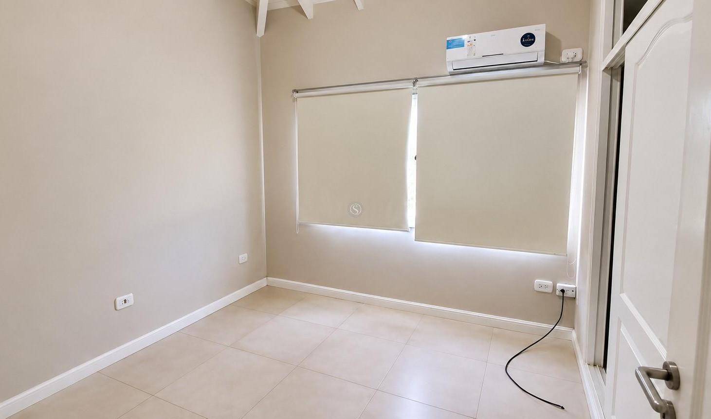 Foto de Departamento Dúplex en Alquiler en Boulevard del Sol, Pilar, G.B.A, imagen 3