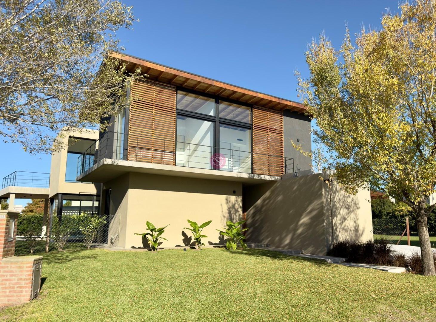 Foto de Casa Chalet en Venta en Ayres Plaza, Pilar, G.B.A. Zona Norte, imagen 3