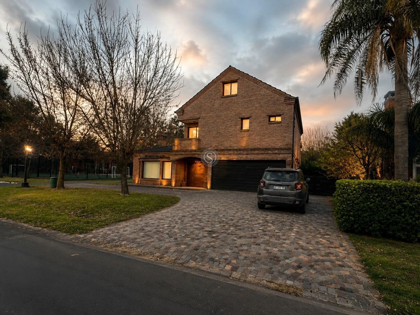 Foto de Casa en Venta en Barrio La Delfina, Pilar, G.B.A. Zona Norte, imagen 1