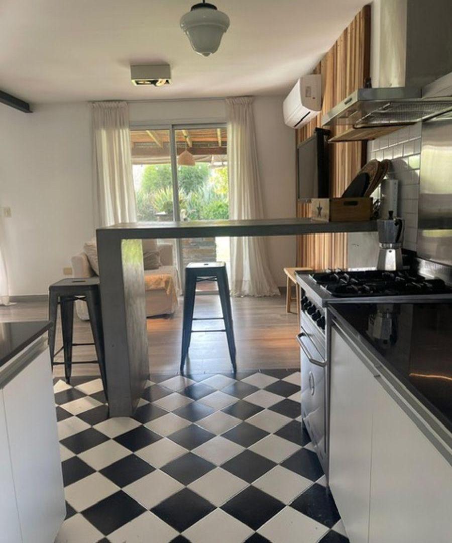 Foto de Lindisima casa sobre lote interno, imagen 1