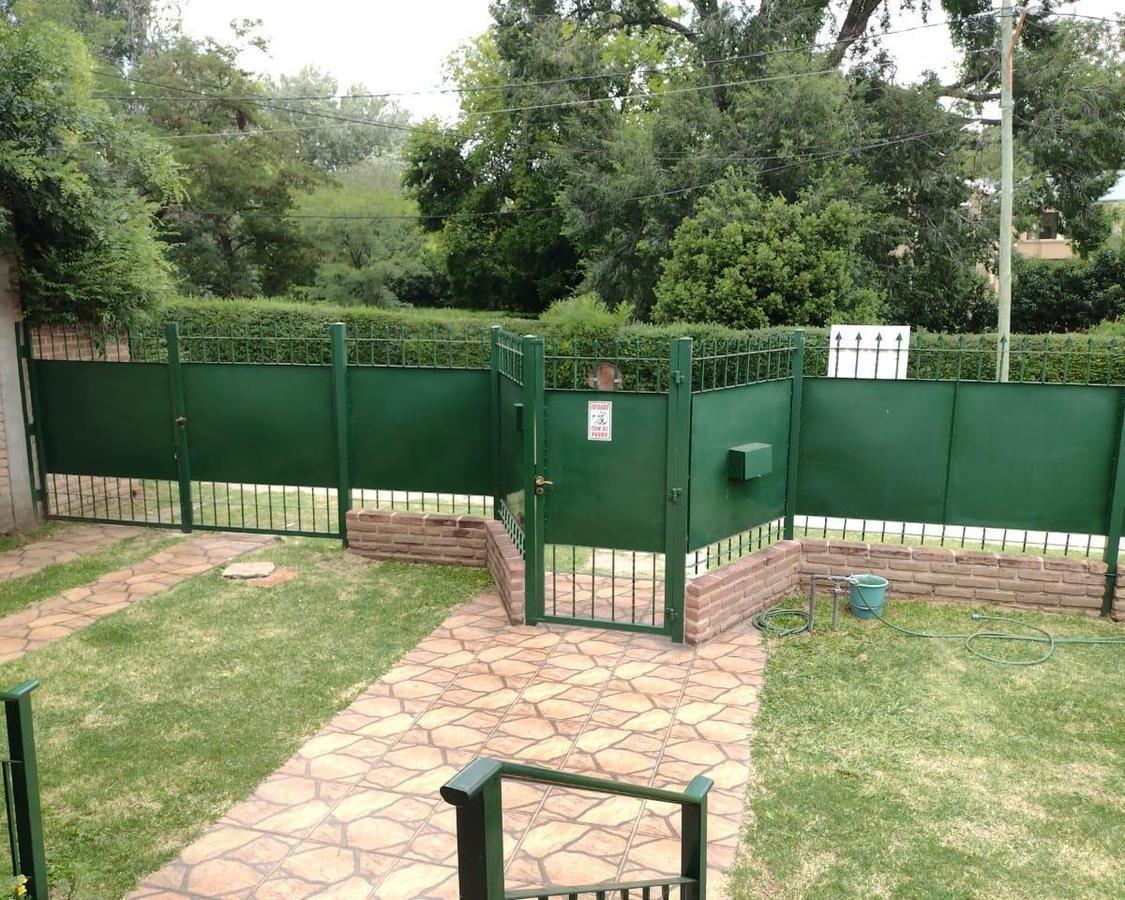 Excepcional Chalet en Venta en La Cumbre Zona Golf 2