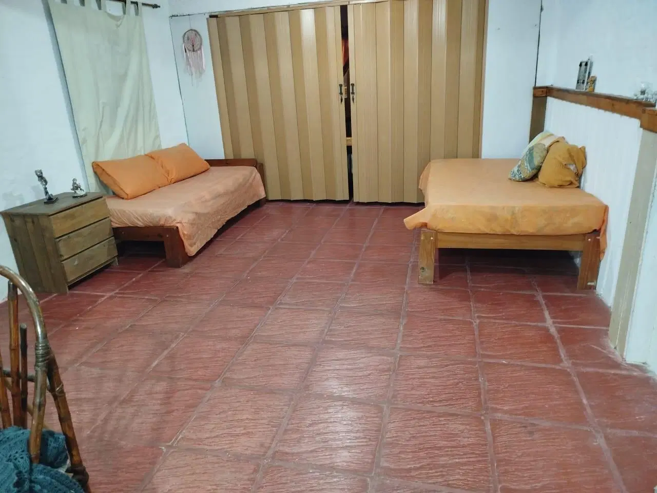 Vendo dos monoambientes en Villa Giardino, barrio Independencia 2