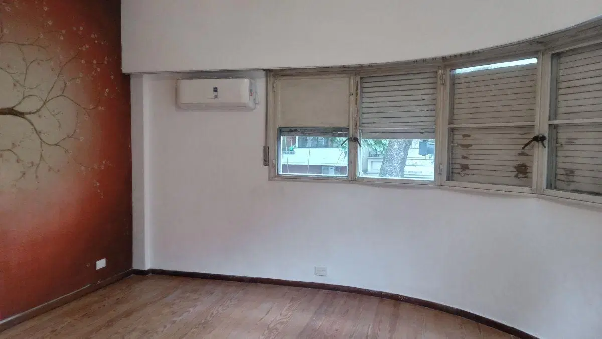 Alquiler Dto. 4 ambientes Amplios al frente, Patio 4